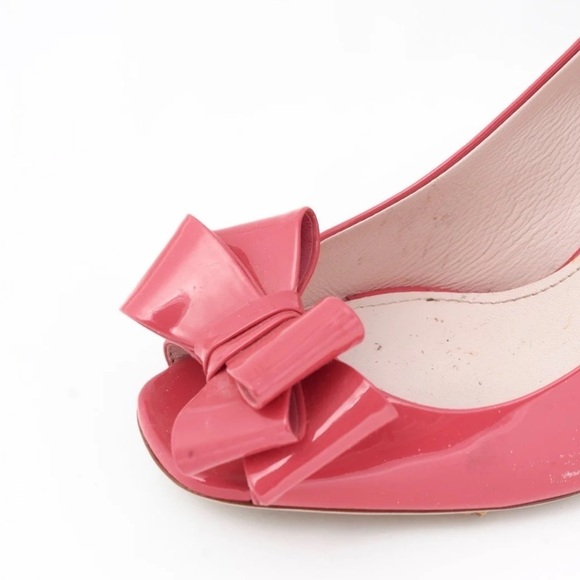 Miumiu- Pink Patent Leather Large Bow Peep Toe Heels - Picture 1 of 6